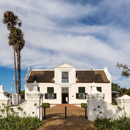 Protea Hotel By Marriott Cape Town Mowbray Exterior photo